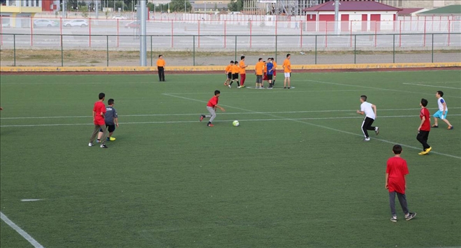 Futbol Turnuvası Sürüyor