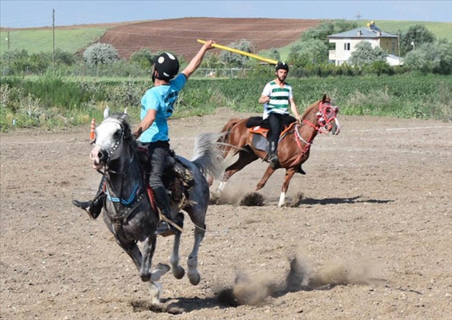 Yeşilyurt Atlı Cirit Şampiyon Oldu