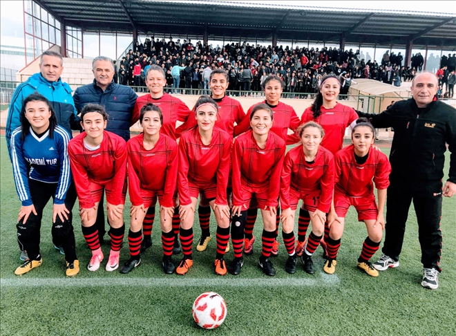 Kadınlar Futbol Ligi 12 Ekim´de