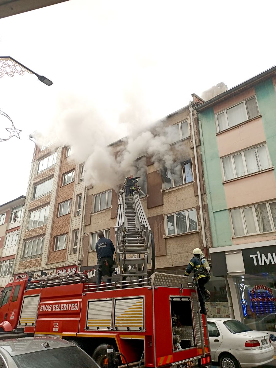 Sivas’ta Korkutan Yangın