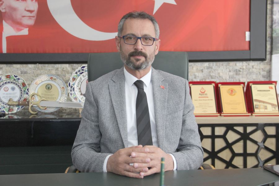 Gelir Gider Tablosunu Seçmenle Paylaştı