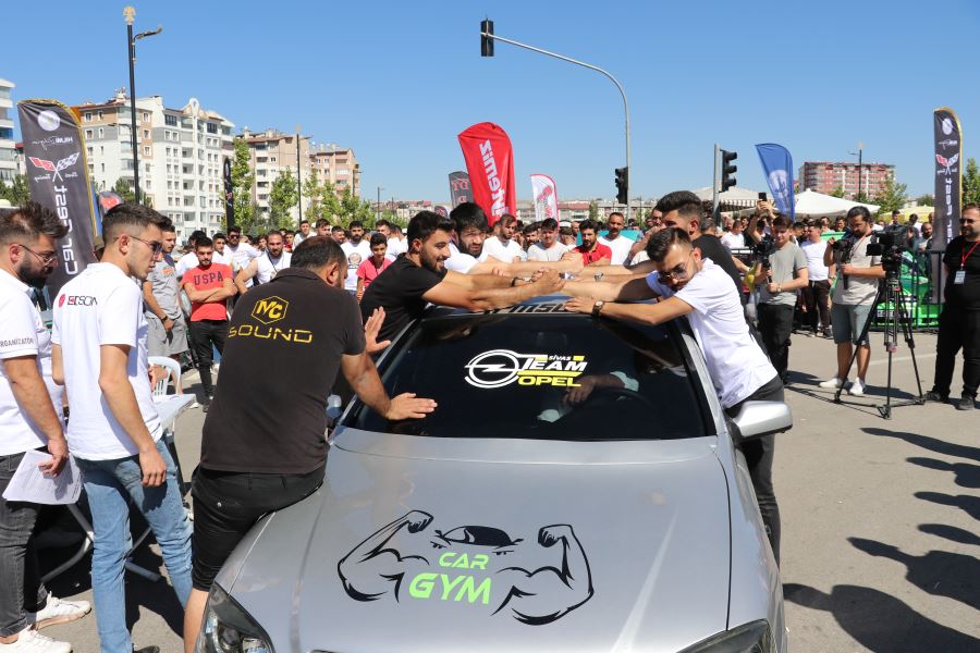 Modifiye araç tutkunları Sivas'ta buluştu -- Video