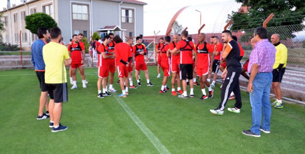 Sivasspor, Yoğun Çalışıyor