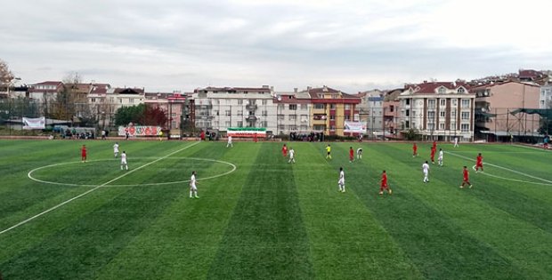 Zaraspor, Evinde Güldü